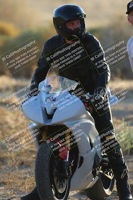 media/Oct-06-2024-Race Pace (Sun) [[d7d39ec7ad]]/1-Turn 10 (730am)/